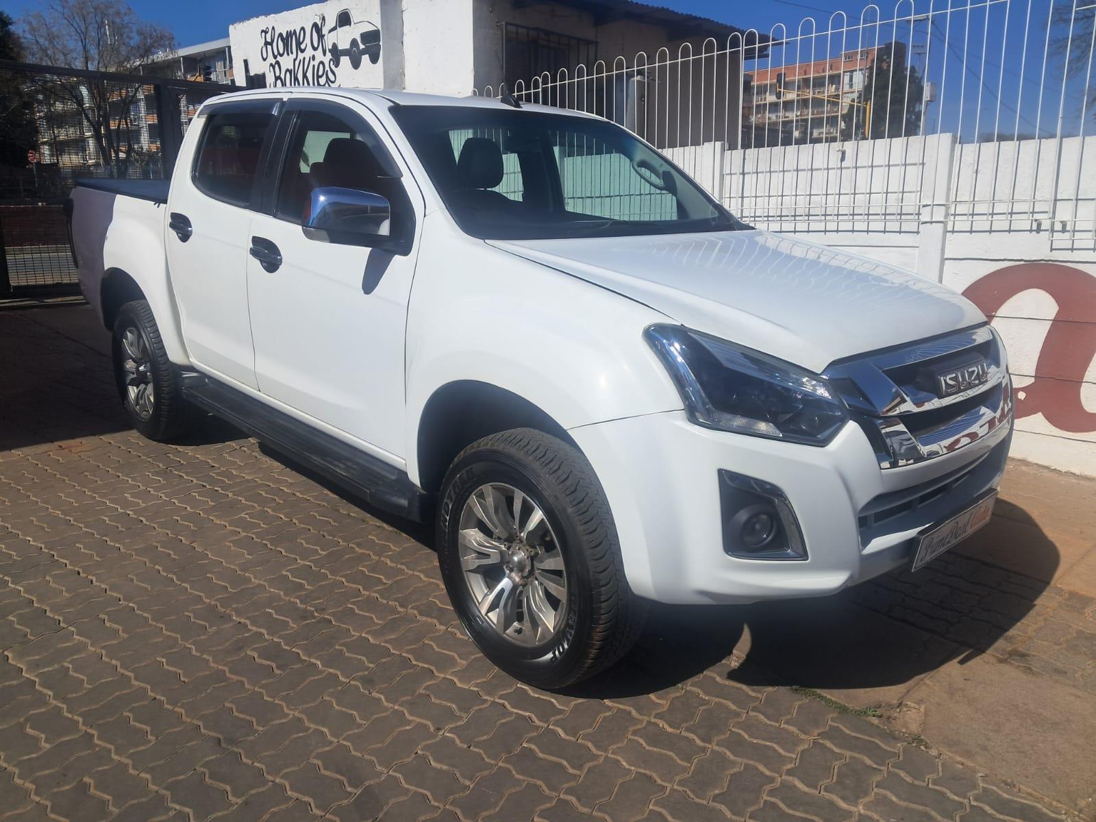 2018 Isuzu D-Teq LX