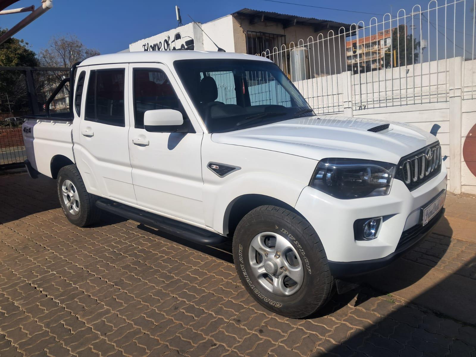 2024 Mahindra Pik Up