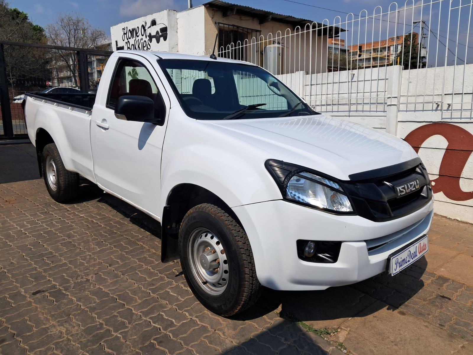 2015 Isuzu KB 300