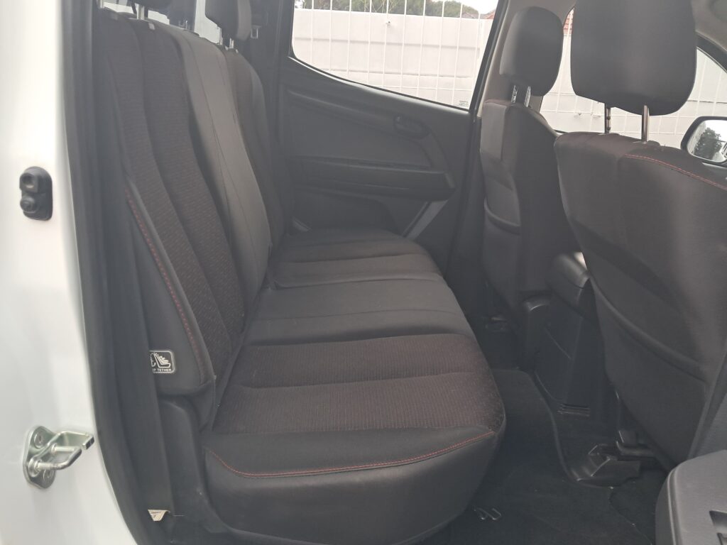 9cff0f12-8797-4a0f-bde8-426b543d1a6a