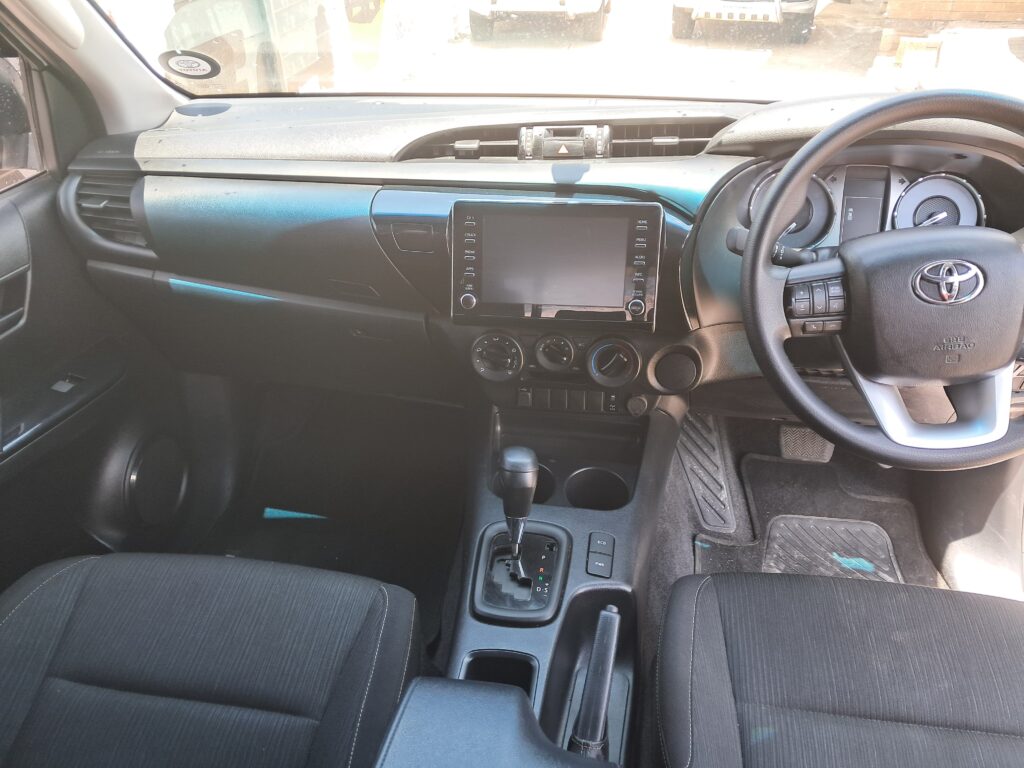 aafe9683-ee88-44e0-aca8-4414081eabd6