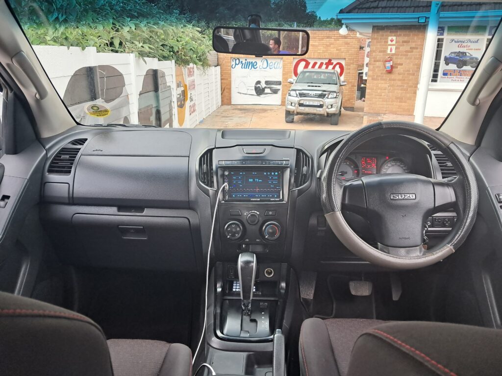 f7212860-5c87-42a2-bbc3-f2c82463bad1