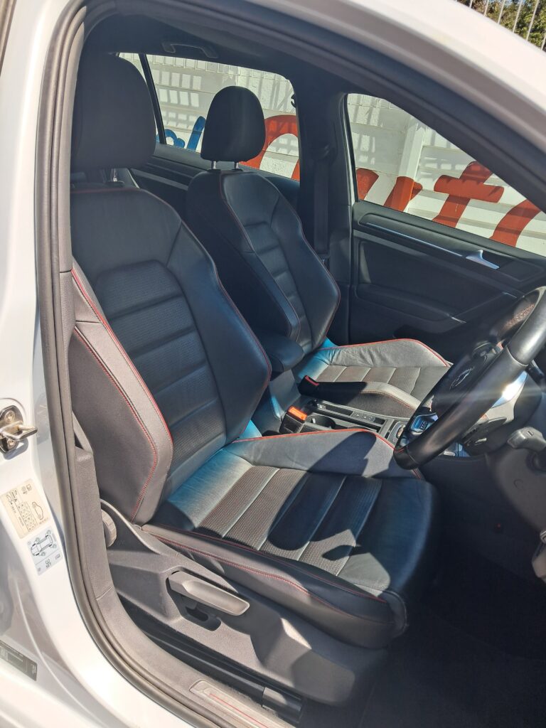 d35208df-638d-4a6e-a7d5-1276ea071a08