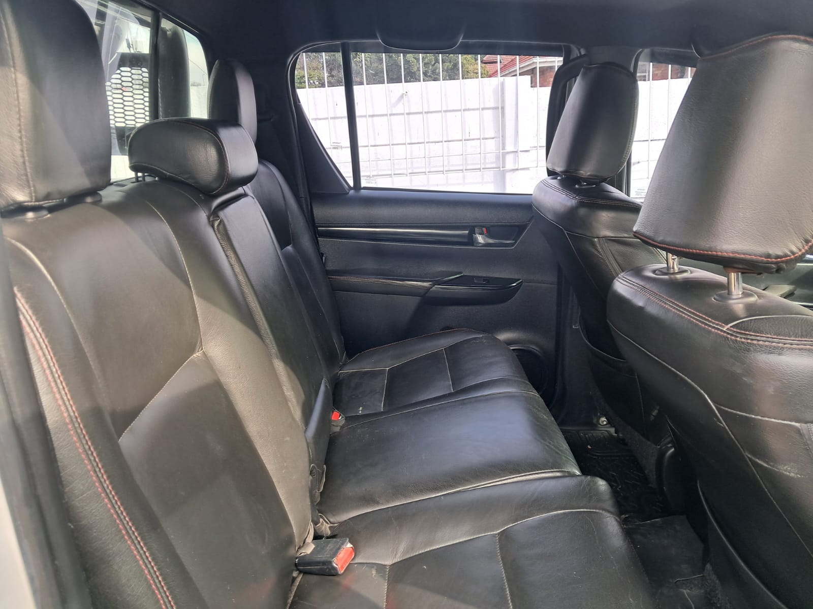 0e93a947-c511-4d20-9c86-bf63fa6cf9d5