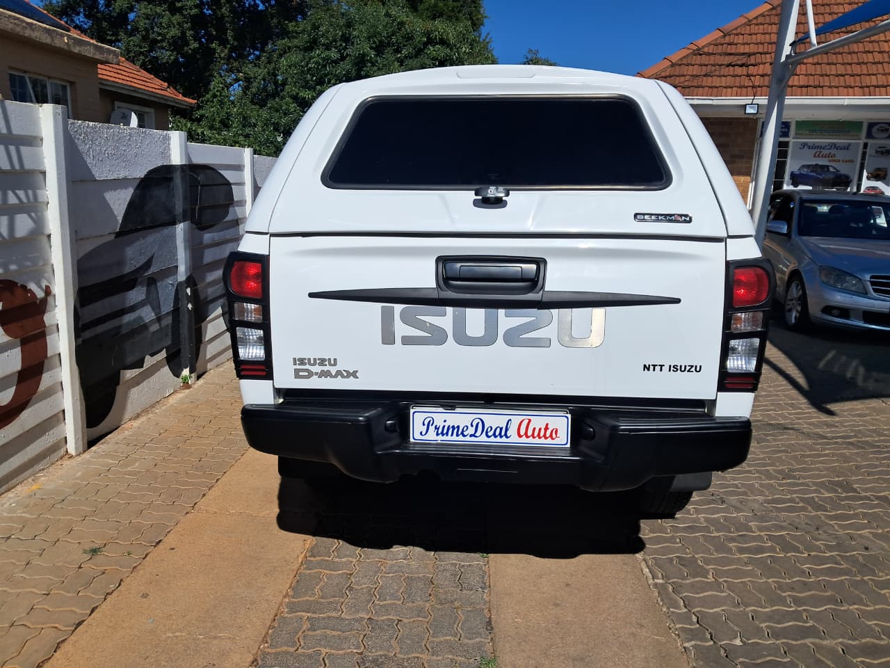 WhatsApp-Image-2026-02-25-at-09.40.00